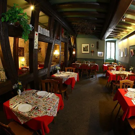 게스트하우스 Roter Hahn