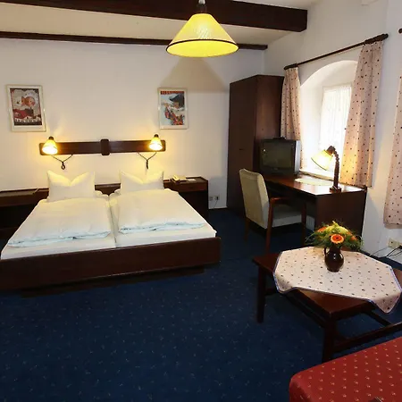 게스트하우스 Roter Hahn 로텐부르크 옵 데어타우버